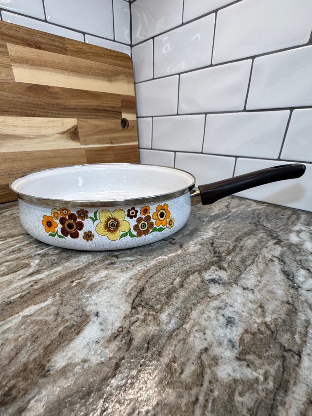 🍳Vintage Harvest Blossom Skillet 10” Crowning Touch Floral Pan Retro 70s No Lid